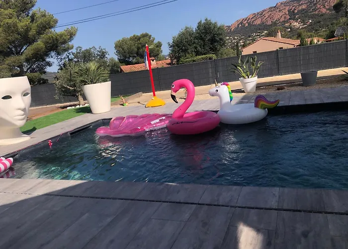 Maison Avec Piscine *