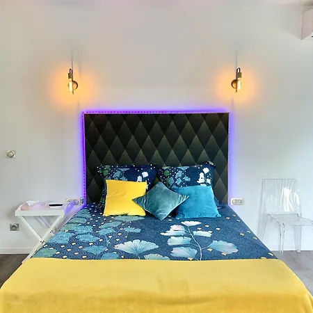 Maison Avec Piscine * Saint-Raphael (Var)